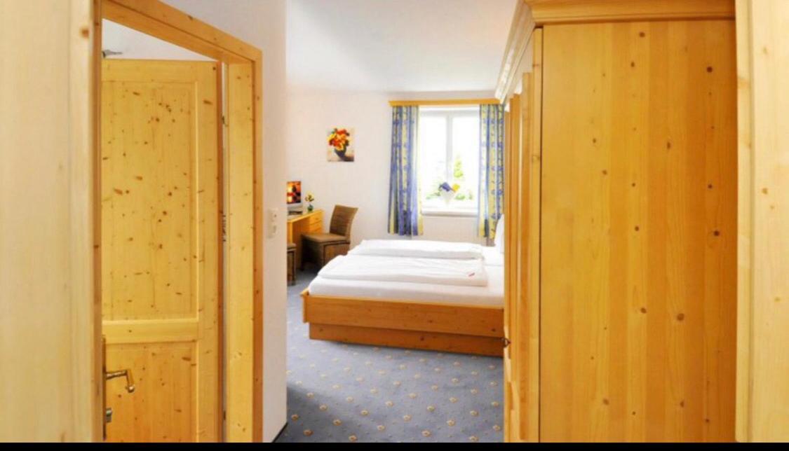 Pension Artstetten Luaran gambar