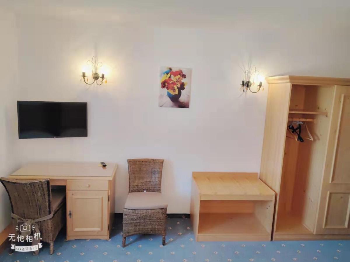 Pension Artstetten Luaran gambar