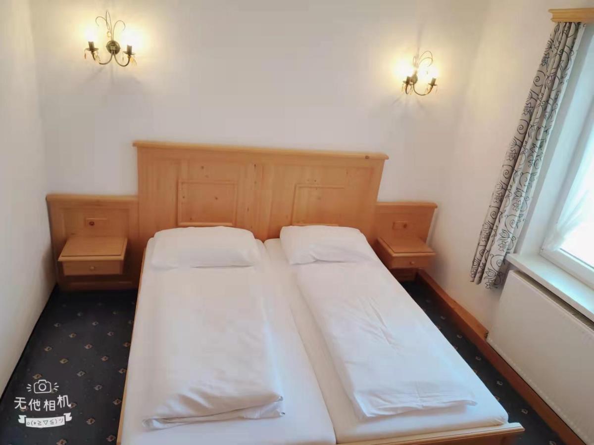 Pension Artstetten Luaran gambar